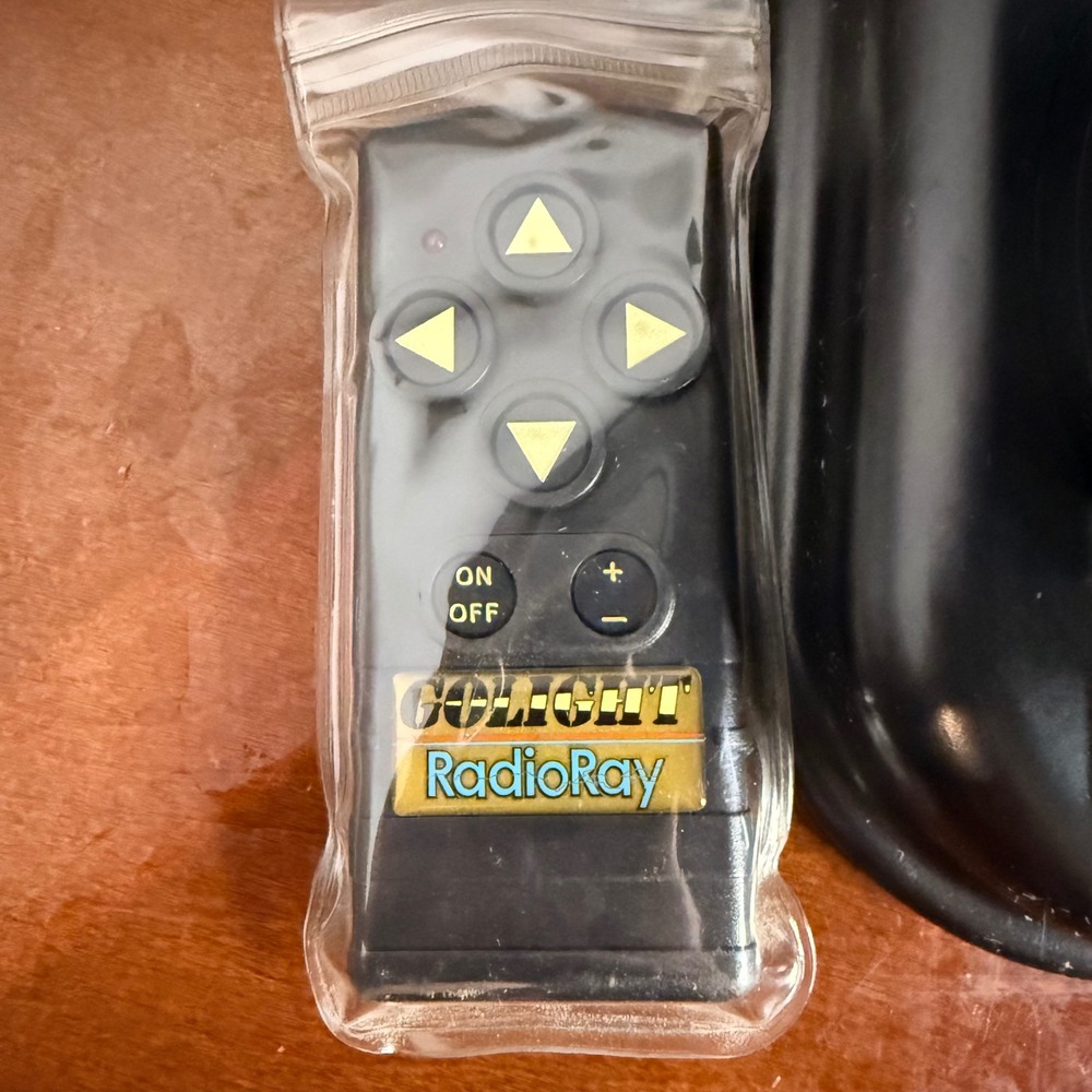 GoLight RadioRay Remote Control Spotlight Searchlight 12V w/ Remote Tested Works - Picture 4 of 9